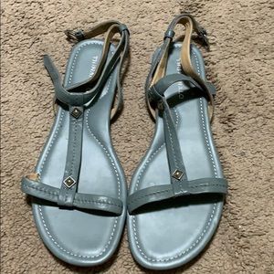 Never worn Tignanaello Sandler’s